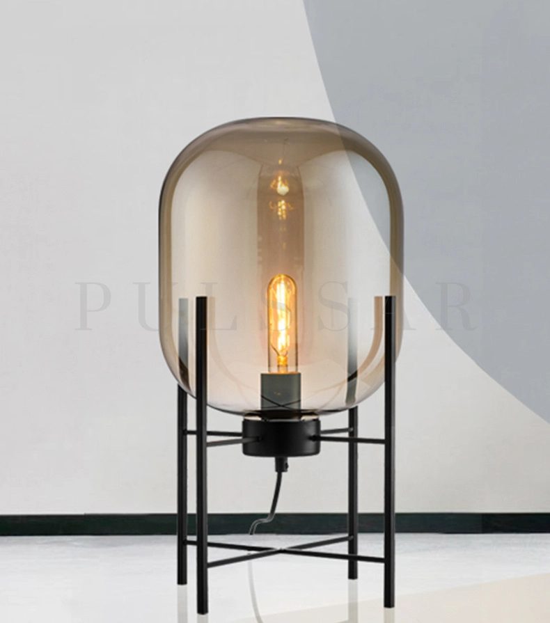 Лампочка для светильника — светодиодная лампа в настольном светильнике