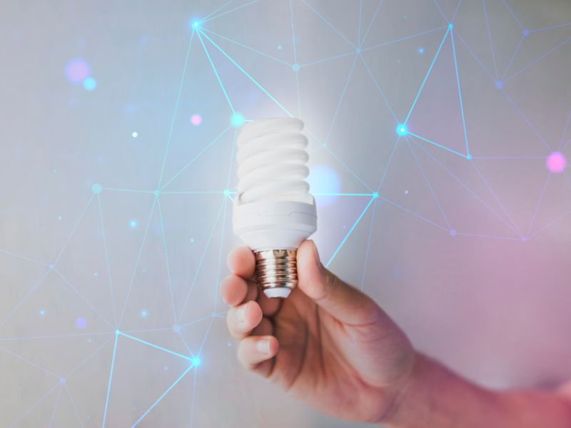 Что такое умная лампочка и как она работает