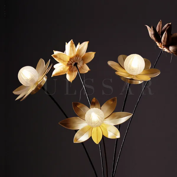 Бра LOTUS