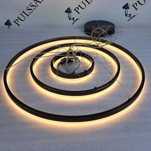 Кольцевая люстра CRUISE BLACK LUX