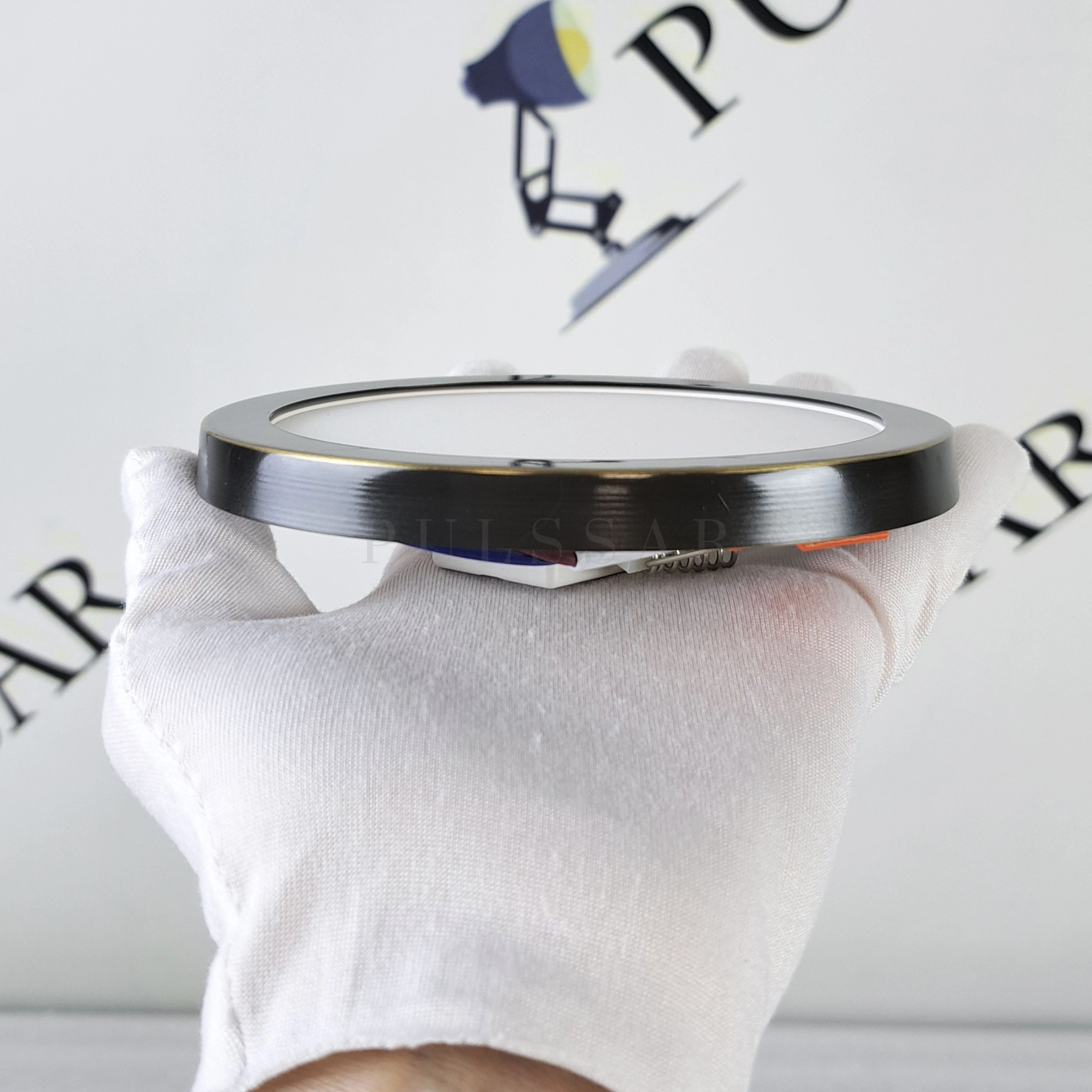 Точечный светильник HEIN