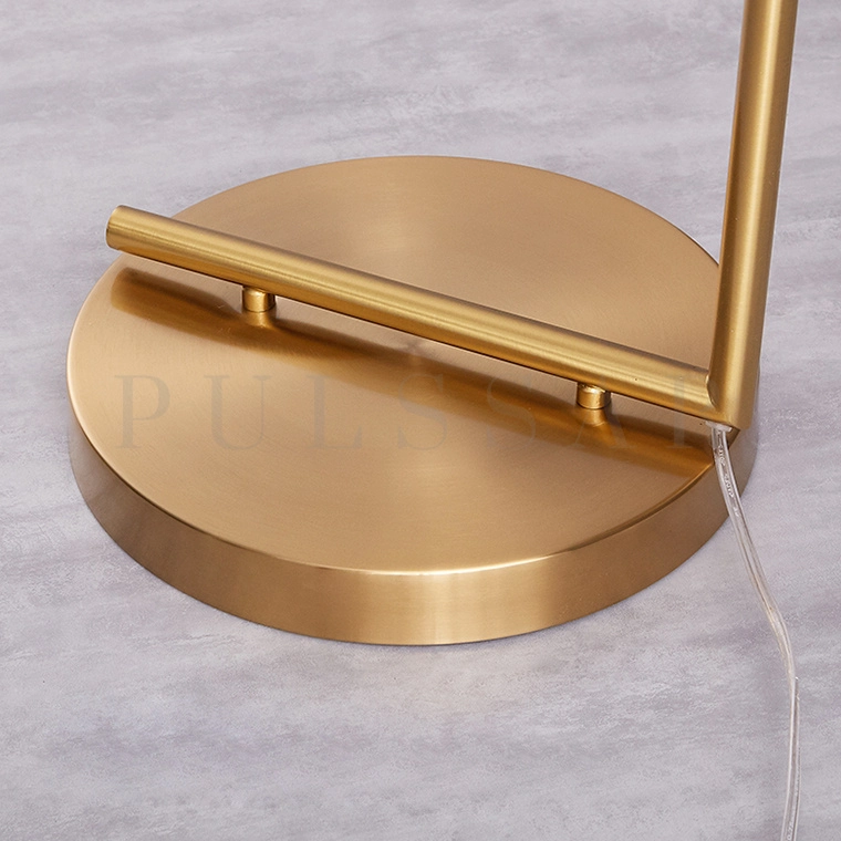 Торшер LIDGEYT