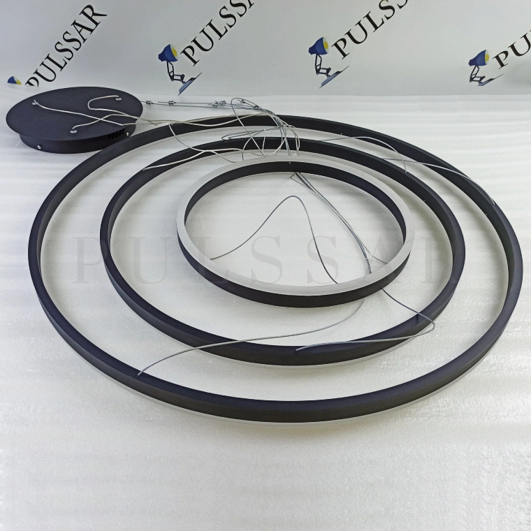 Кольцевая люстра CRUISE BLACK LITE