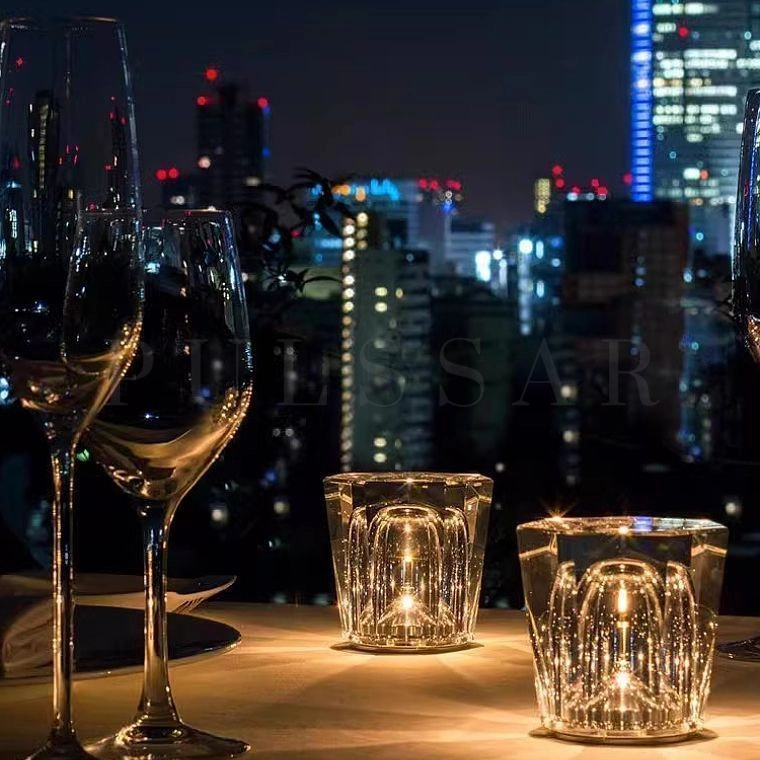 Настольная лампа KRISTA