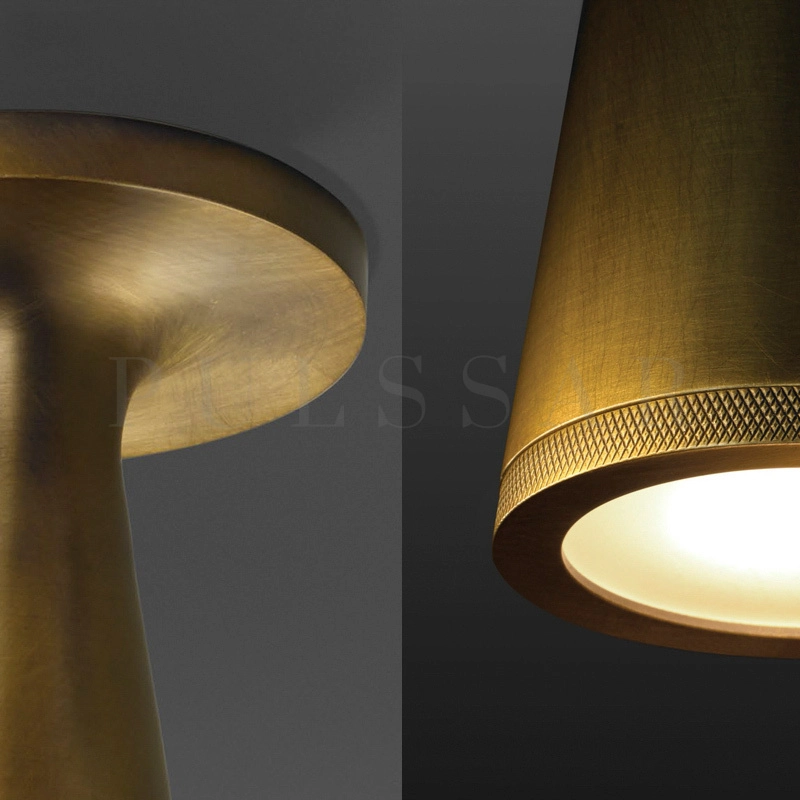 Точечный светильник META