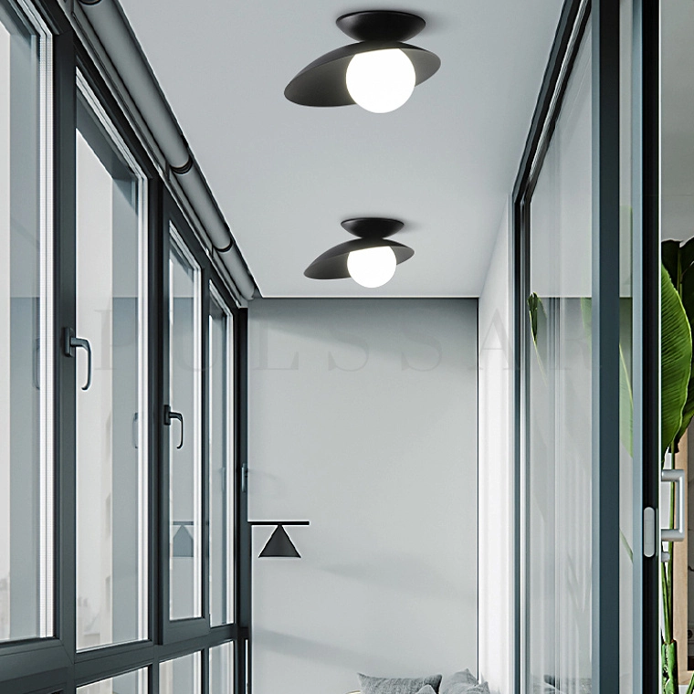 Потолочный светильник TAITO