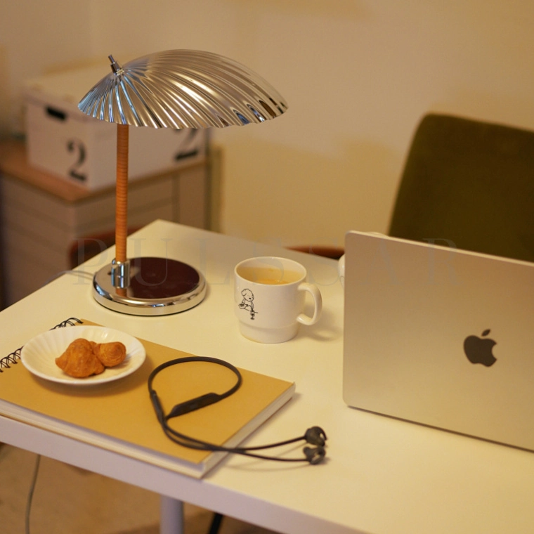 Настольная лампа CAPRICCIO