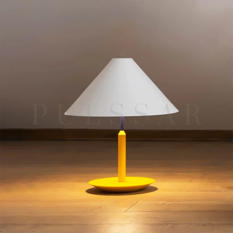 Настольная лампа GAUDI