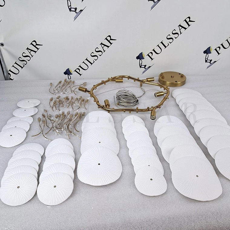 Кольцевая люстра GENTLE RING