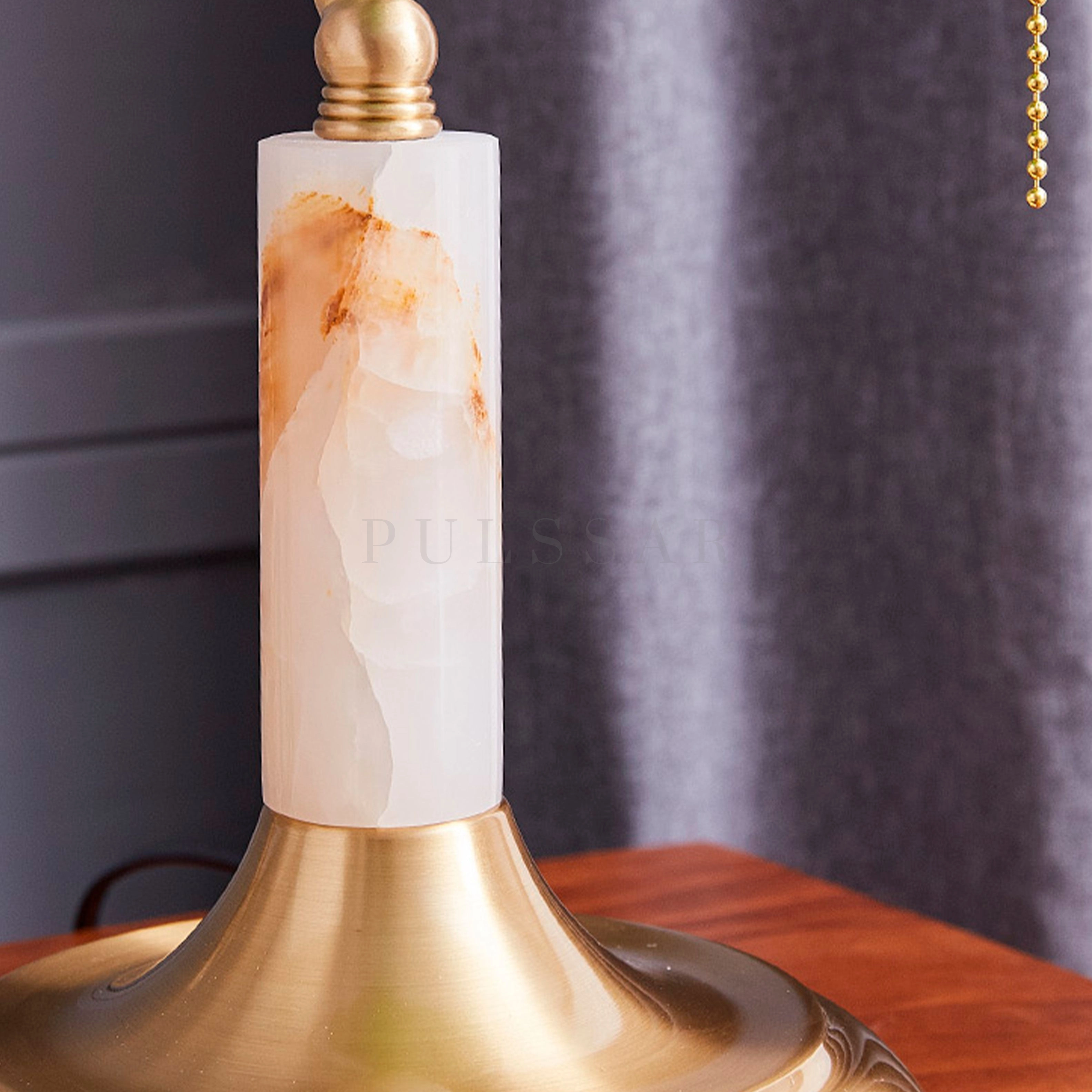 Настольная лампа BANKER