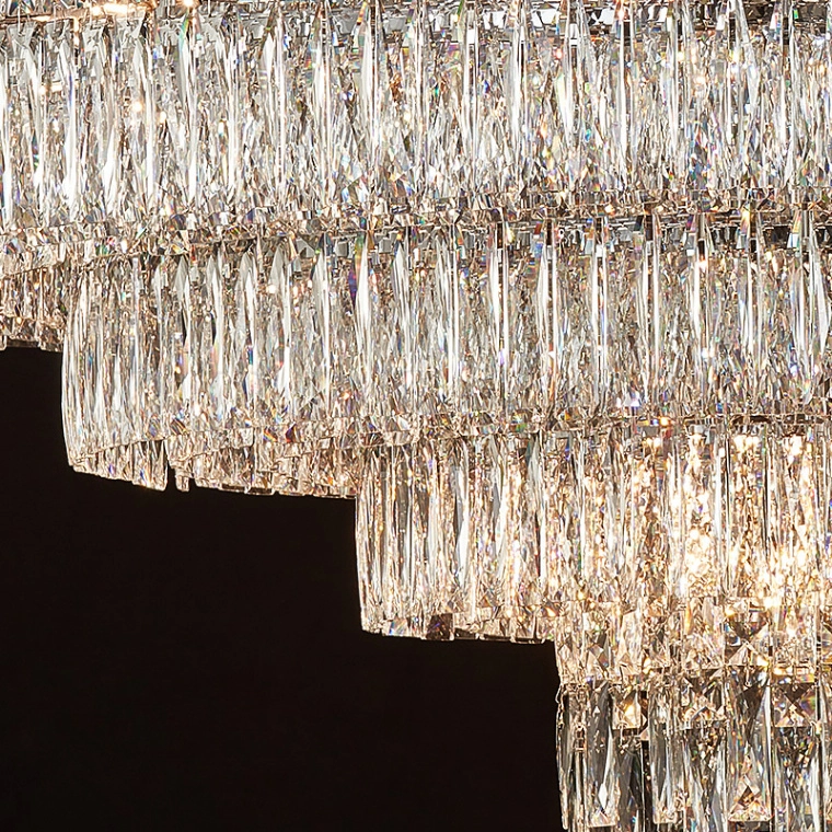 Подвесная люстра GARUDA LUX