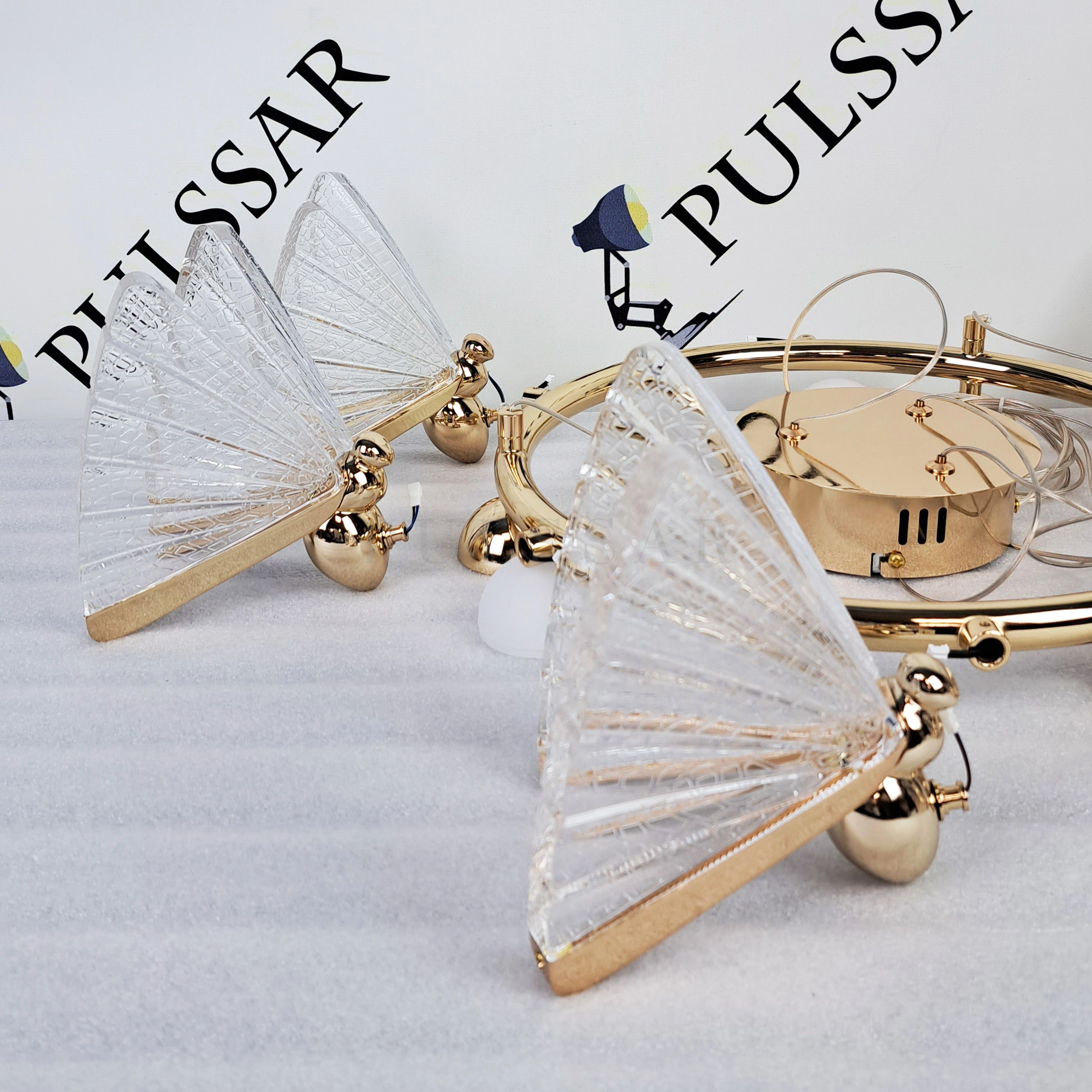 Кольцевая люстра AMELIS LUX