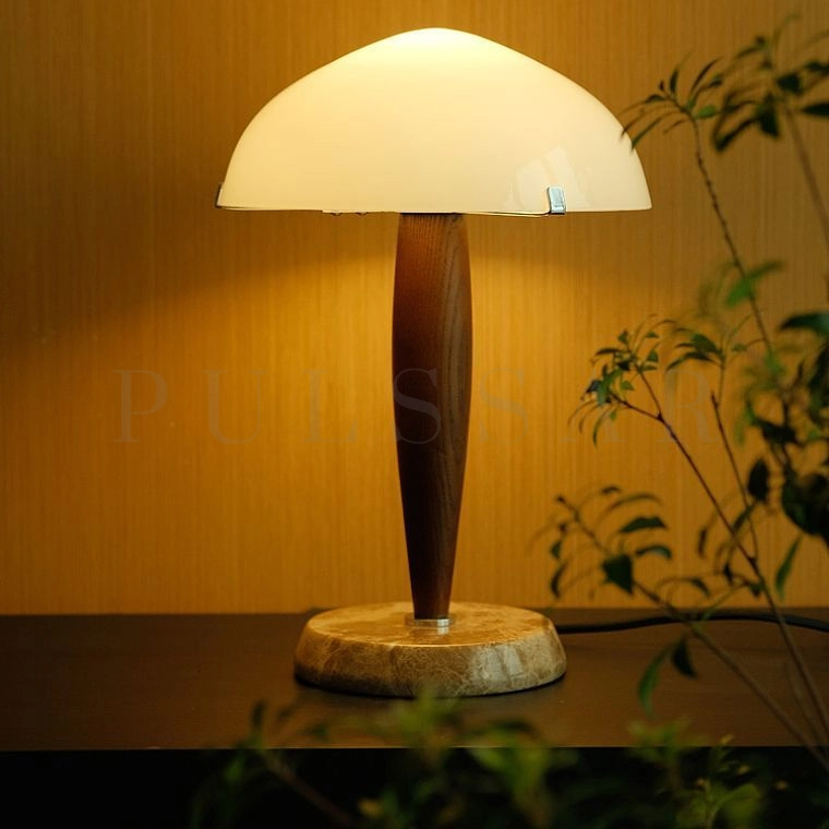 Настольная лампа SOLUS