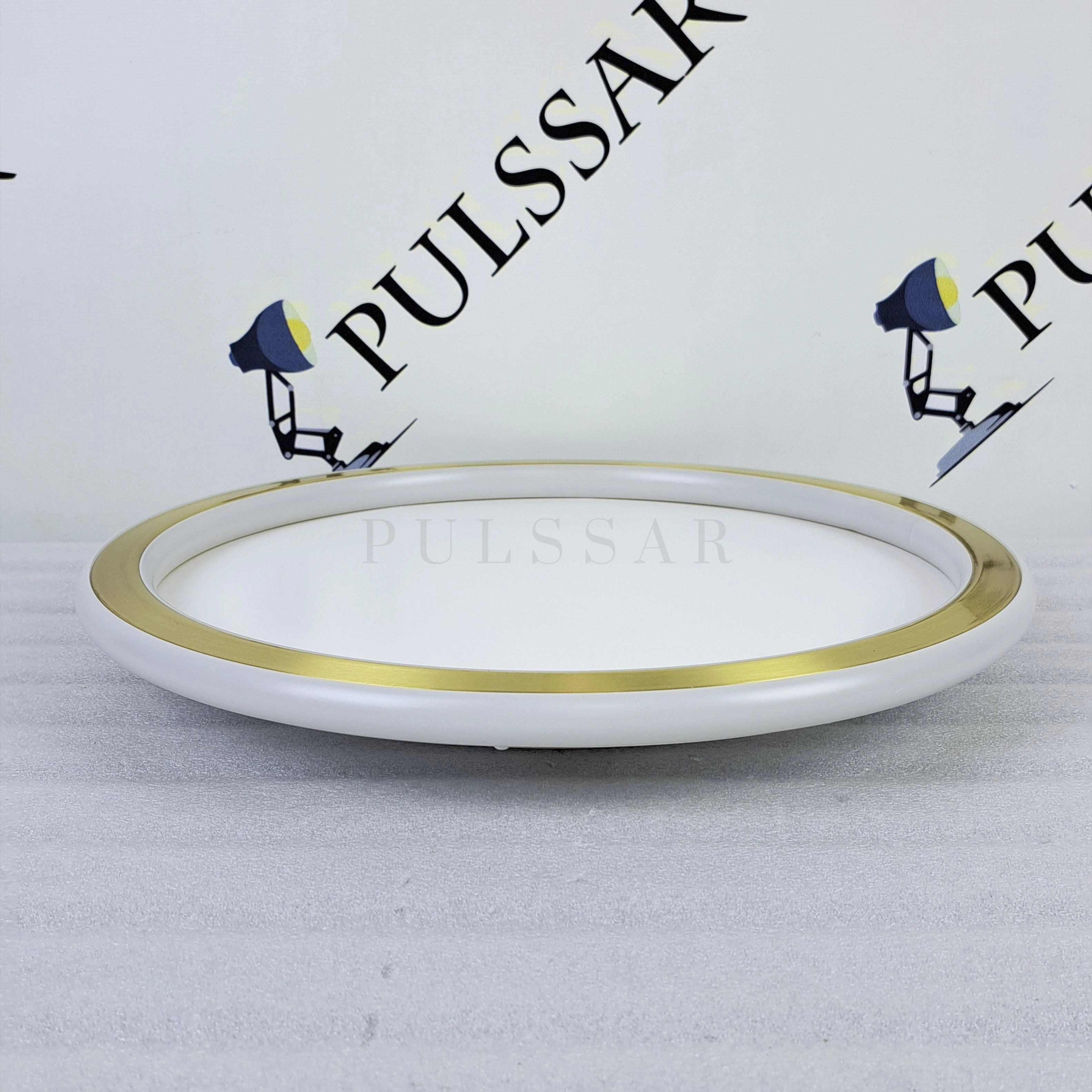 Потолочный светильник TALA