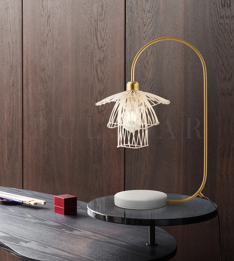 Настольная лампа MODY TAB