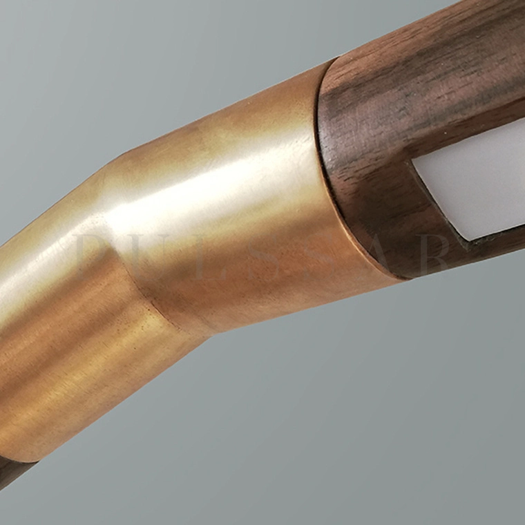 Реечная люстра FLURRY