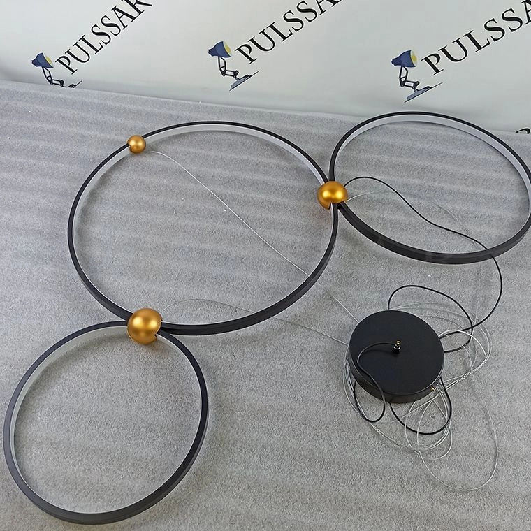 Кольцевая люстра PLANETARY