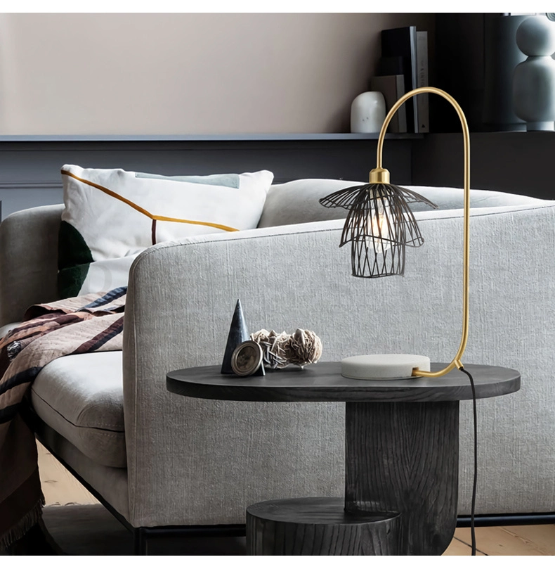 Настольная лампа MODY TAB