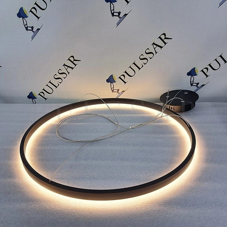 Кольцевая люстра CRUISE BLACK LITE