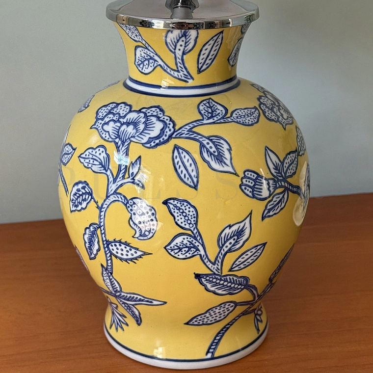 Настольная лампа RANSEI