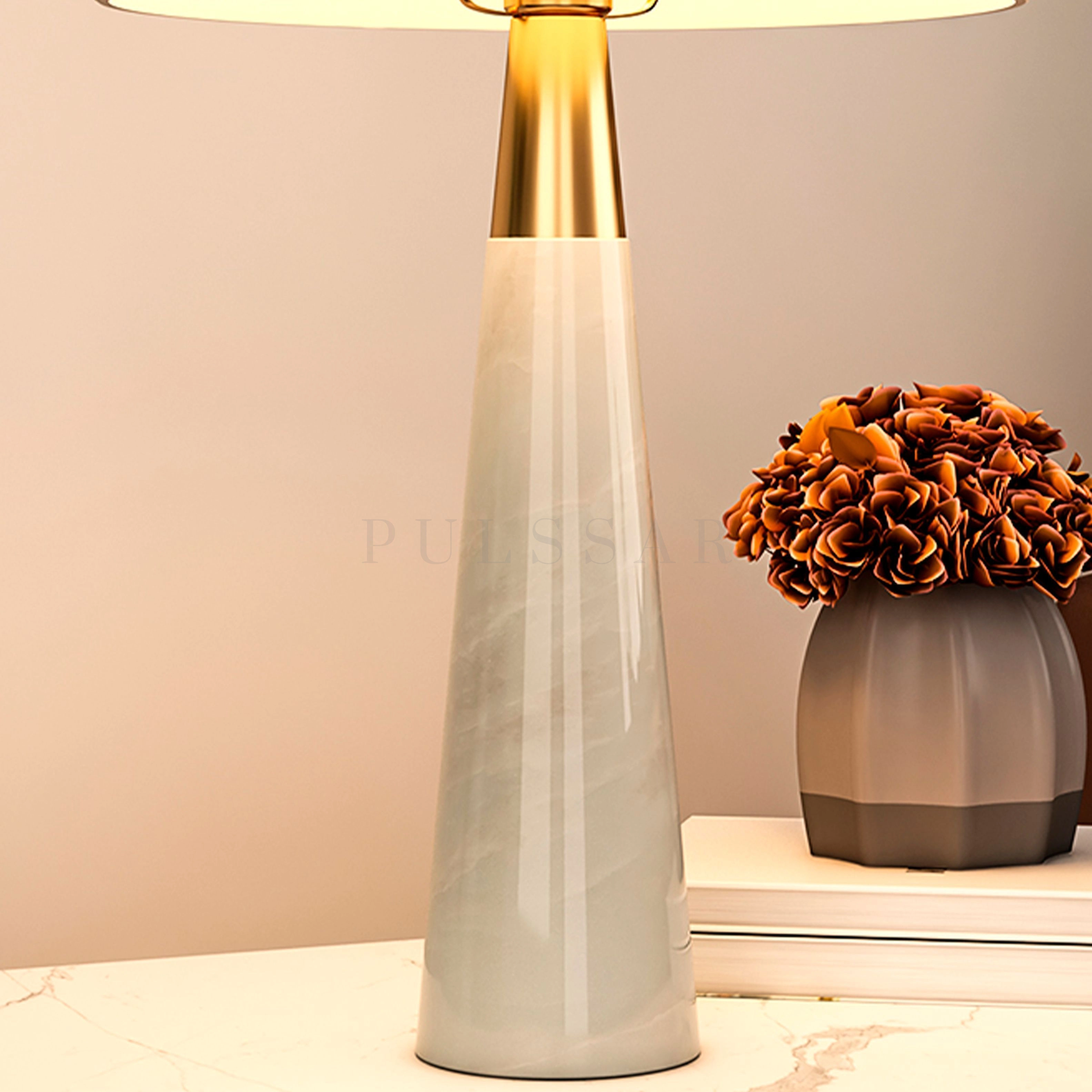 Настольная лампа BETTY