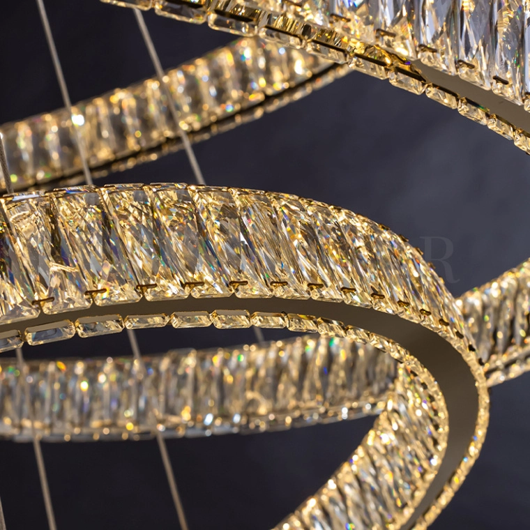 Кольцевая люстра BERTOLDA B