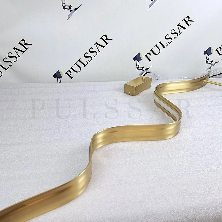 Реечная люстра ZEUS