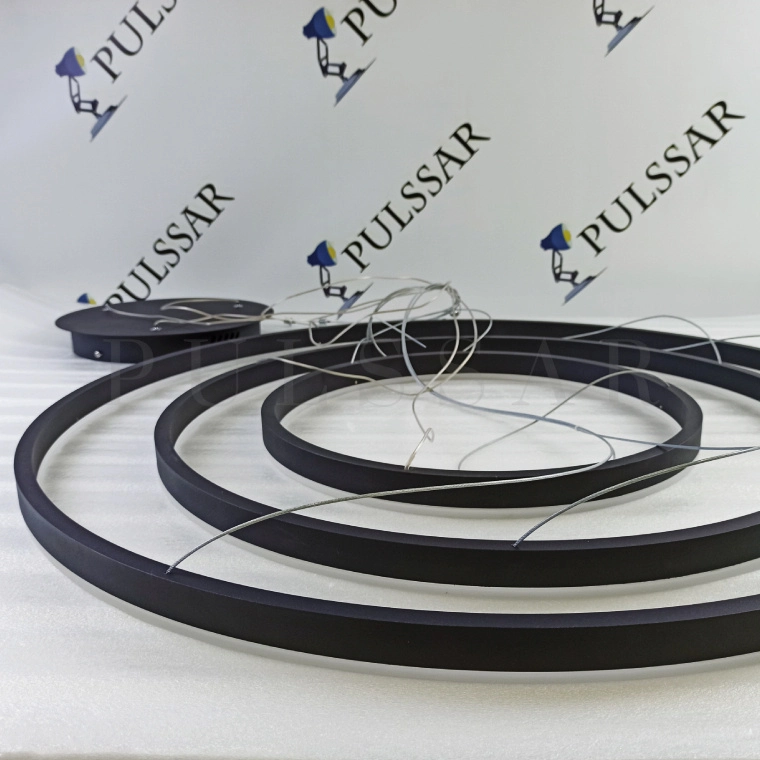 Кольцевая люстра CRUISE BLACK LITE