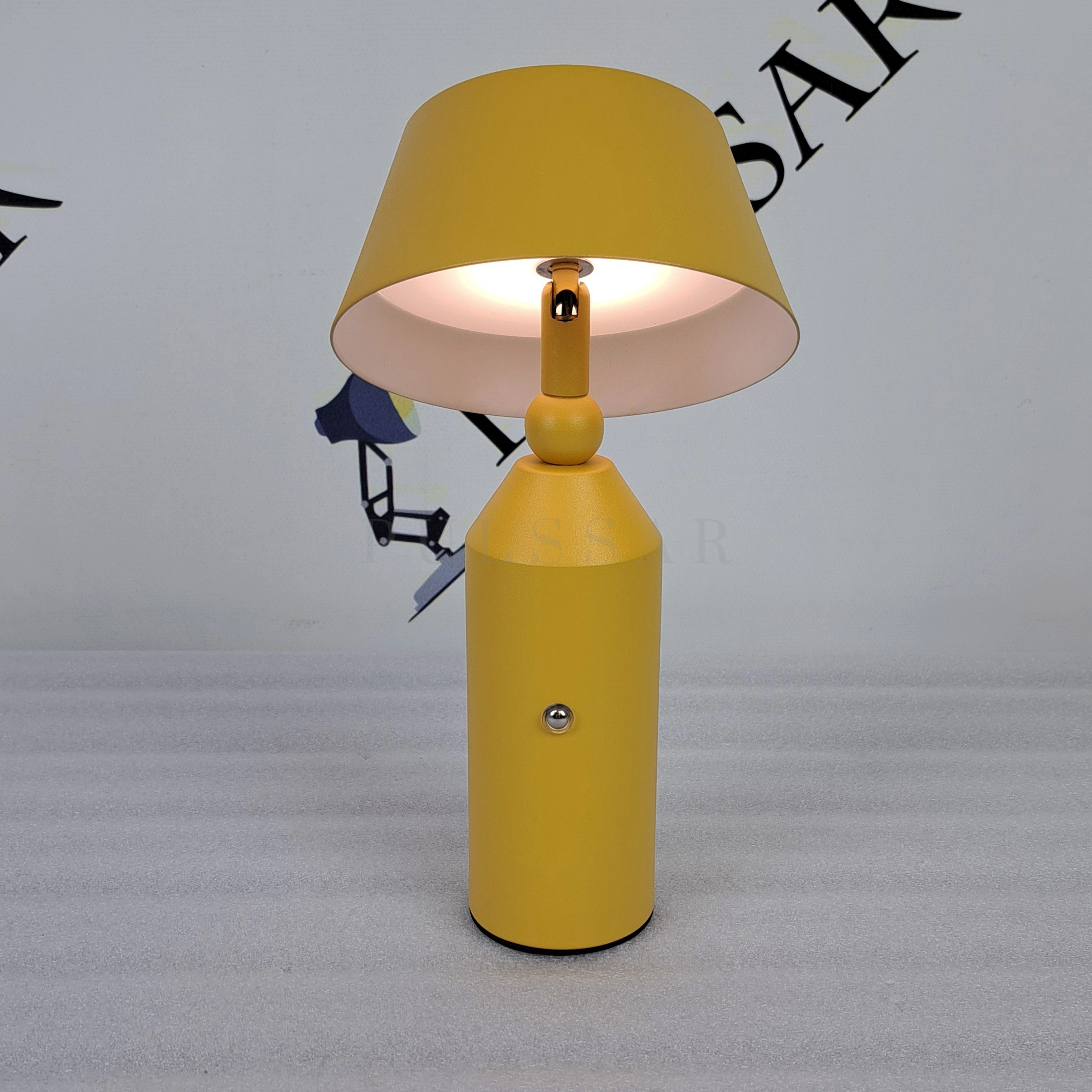 Настольная лампа BICOCCA