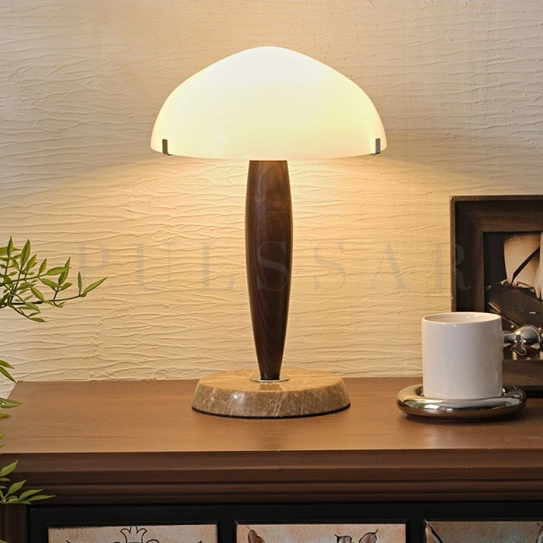 Настольная лампа SOLUS