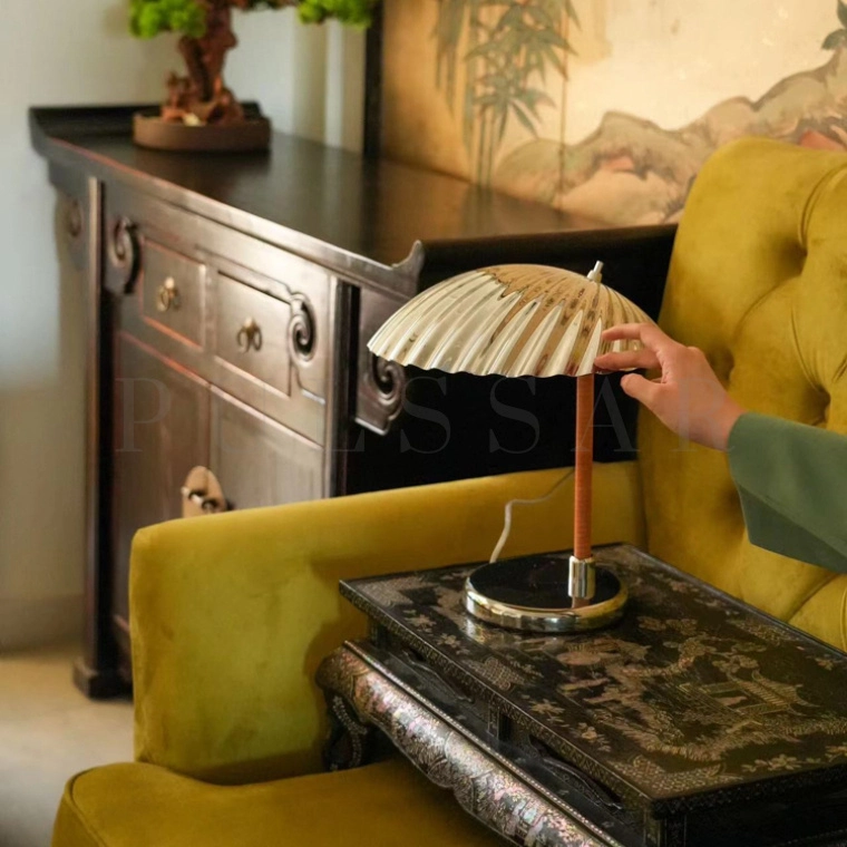 Настольная лампа CAPRICCIO