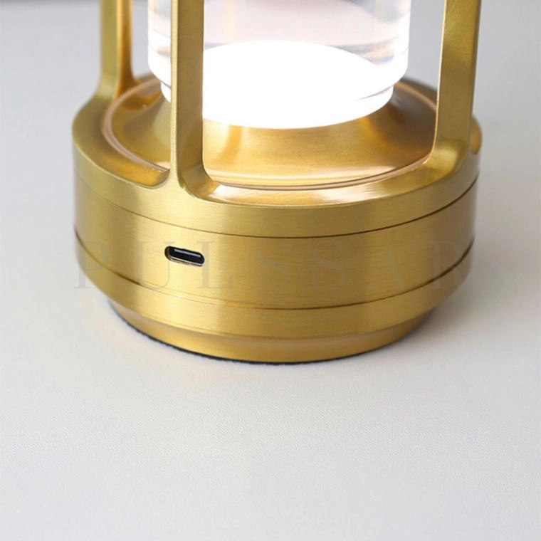 Настольная лампа MICHI