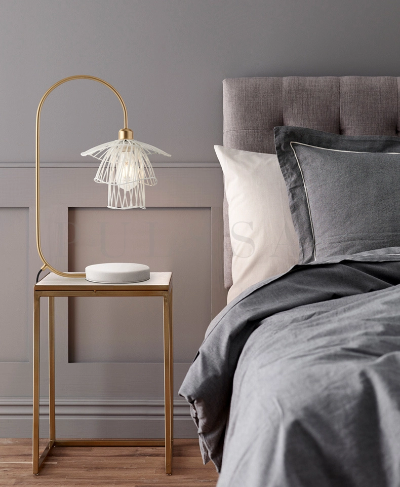 Настольная лампа MODY TAB