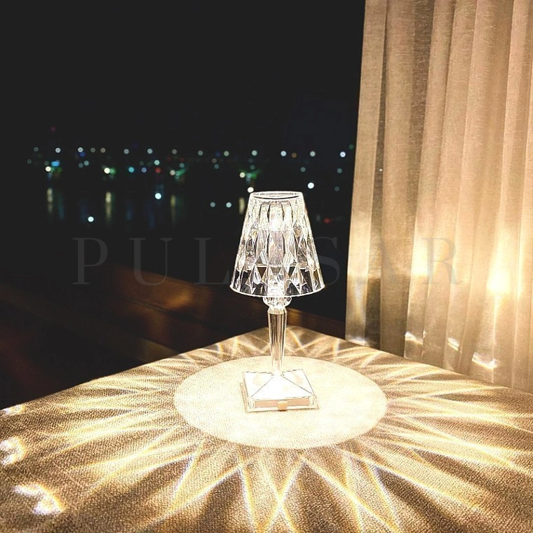 Настольная лампа CAREN