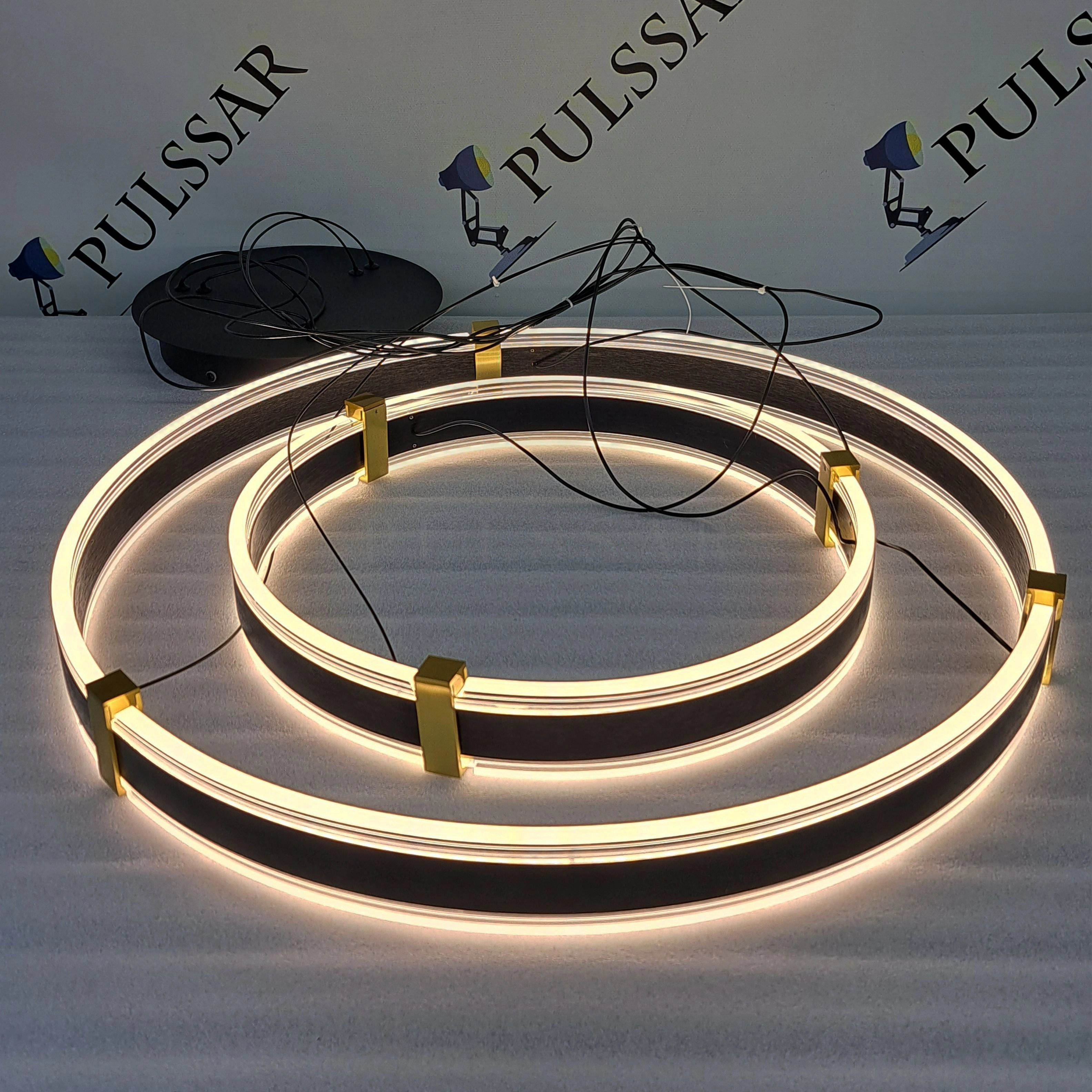 Кольцевая люстра ALMER B