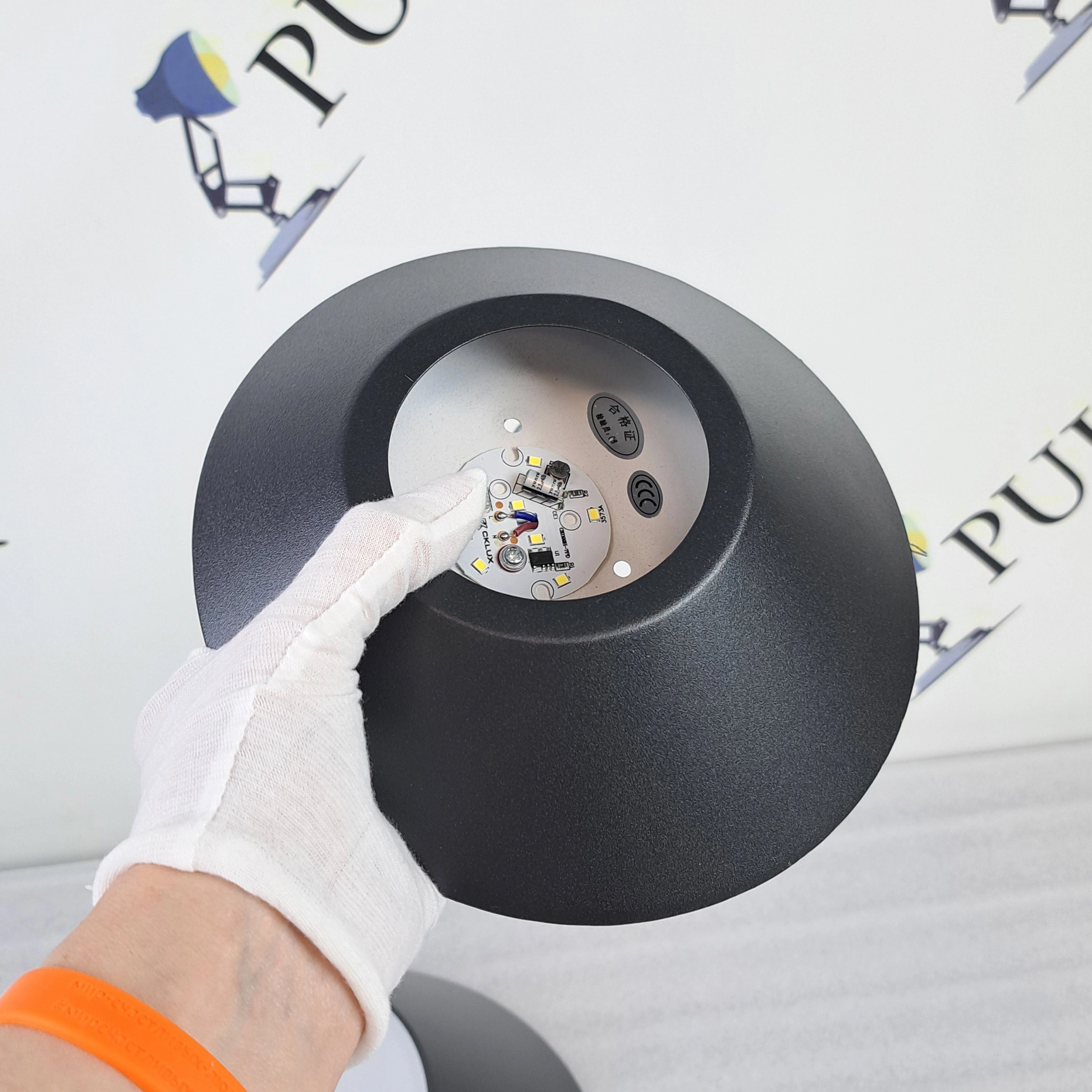 Потолочный светильник KEYES