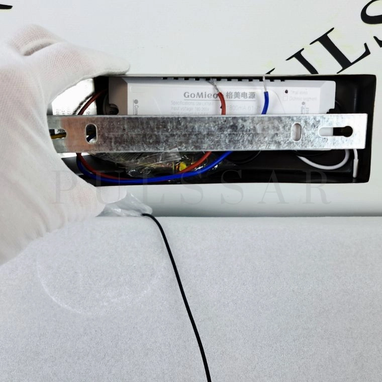 Реечная люстра ADONIS