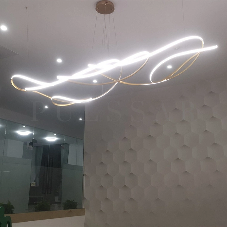 Реечная люстра CARSTEN