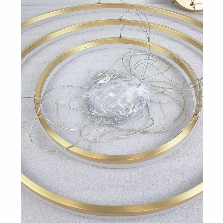 Кольцевая люстра CRUISE LUX