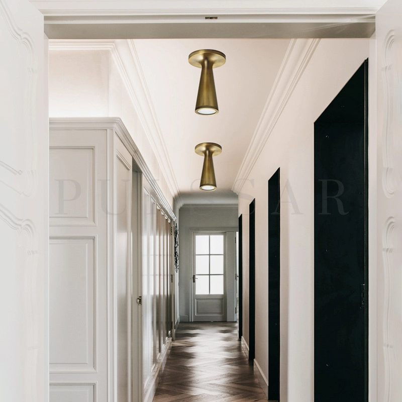 Точечный светильник META