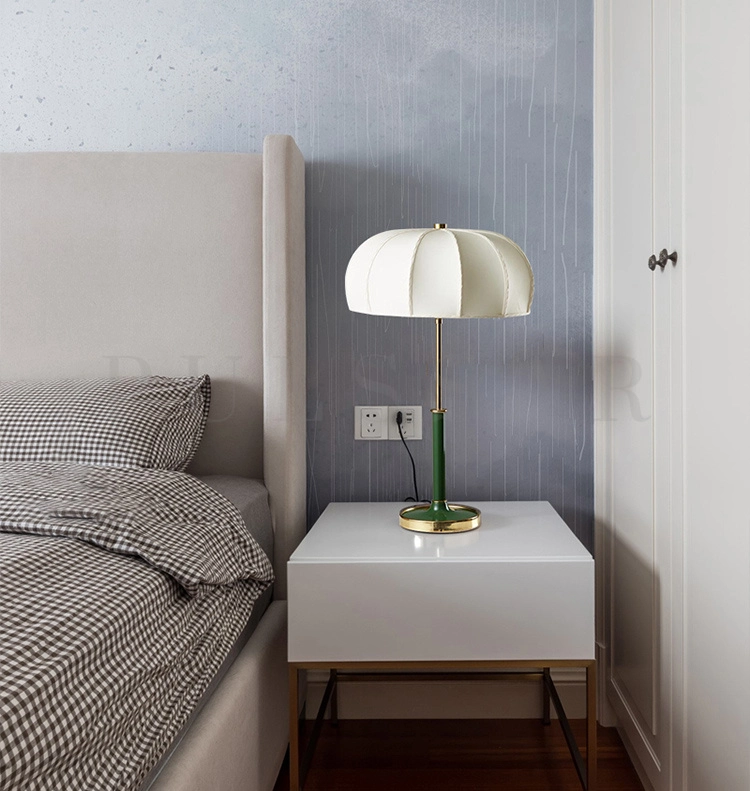 Настольная лампа AMBRA