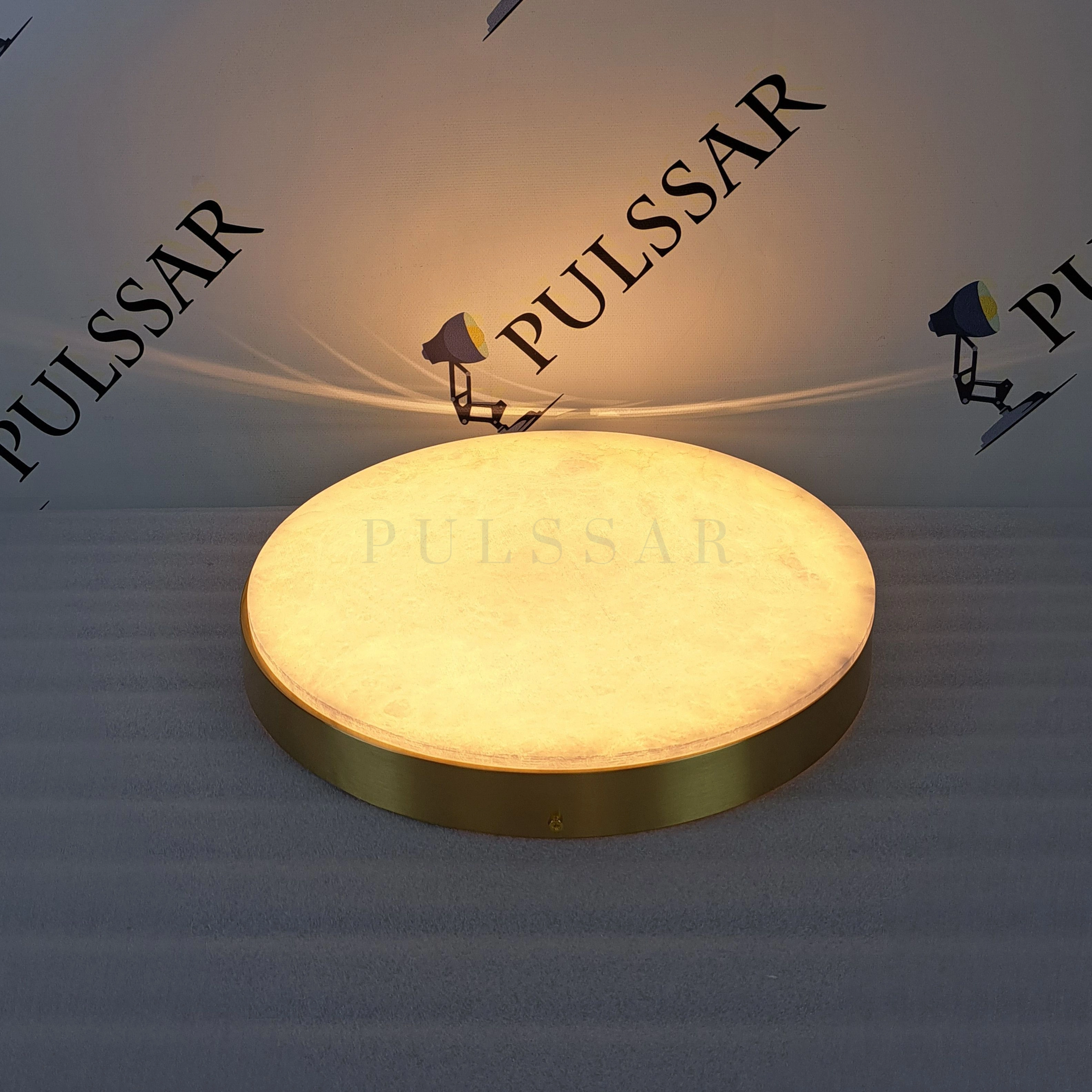 Потолочный светильник PLUMAS