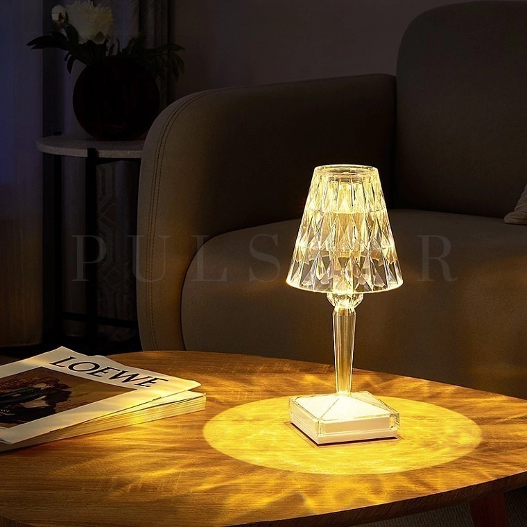 Настольная лампа CAREN