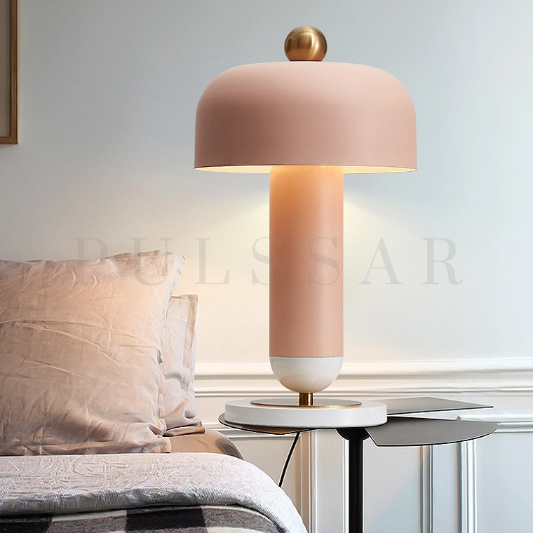 Настольная лампа MEET TAB