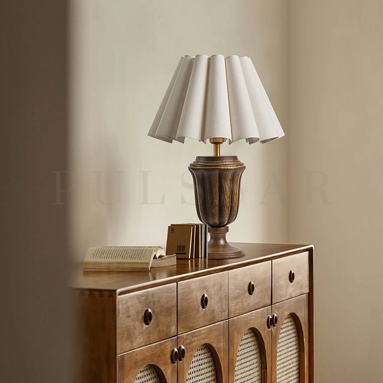 Настольная лампа CALICE