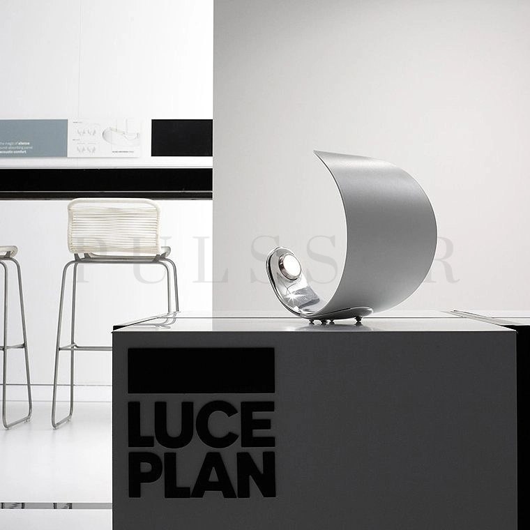 Настольная лампа WHIFF